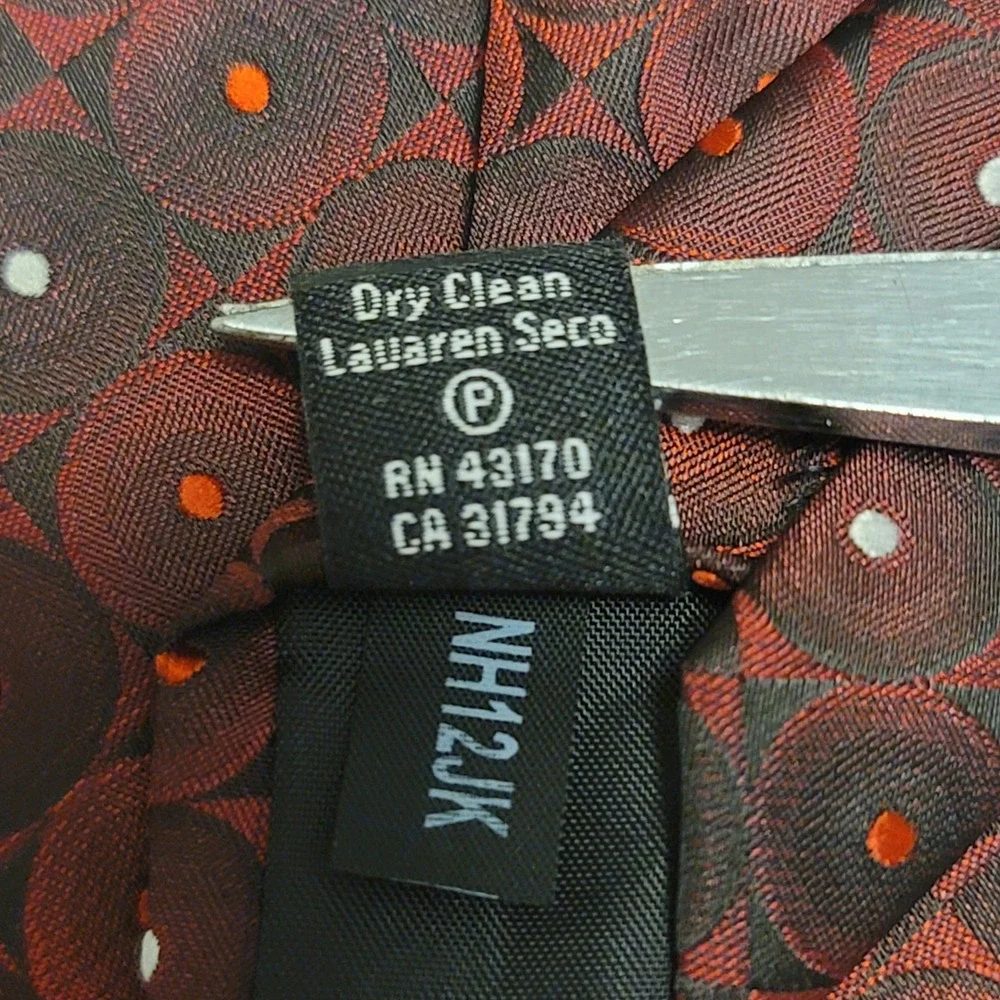 Van Heusen Necktie Mens OS Burgundy Red Geometric Circle‎ Pattern Polyester